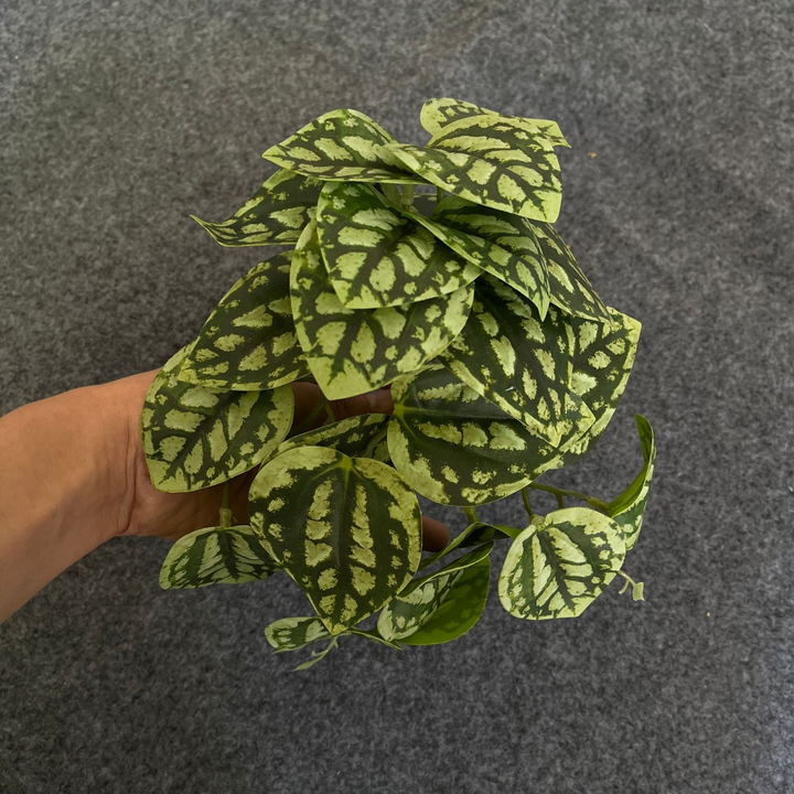 Lisslune | Artificial Hanging Plant for Natural Decoration in Indoor and Outdoor Areas