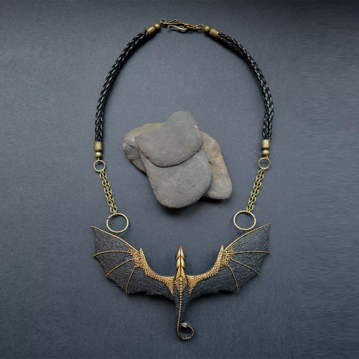 Lisslune | Flying Dragons Necklace