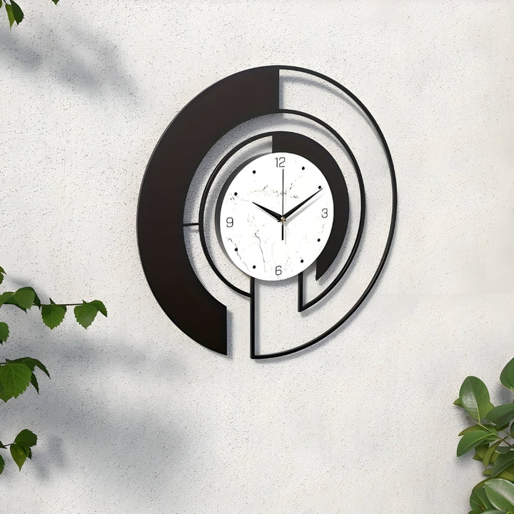Lisslune | SerenityTick – Quiet geometric wall clock with smooth movement for peaceful spaces