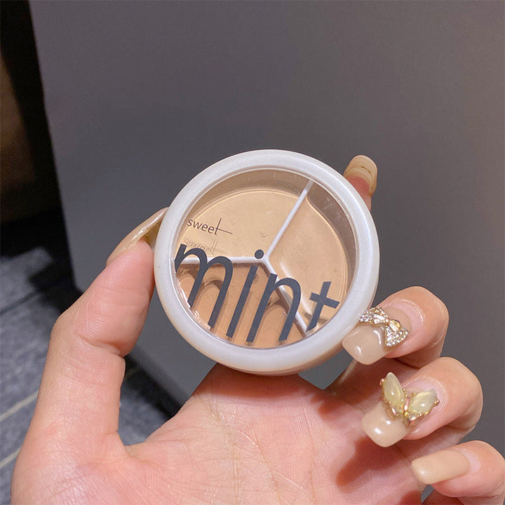 Lisslune | Tri-Color Multi-Purpose Concealer