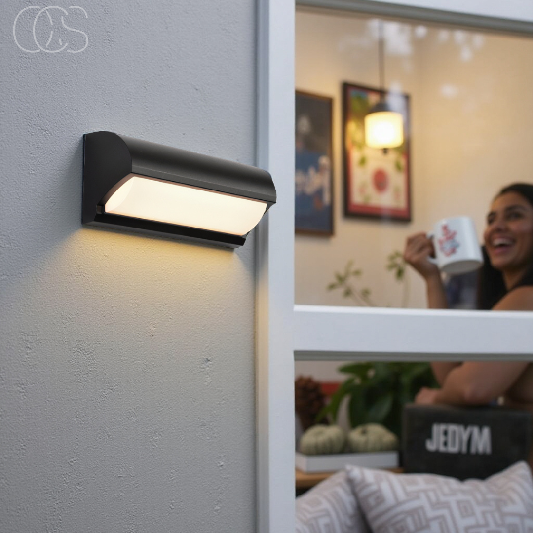 Lisslune | Modern Black Outdoor LED Wall Light – Weatherproof Warm Lighting for Garden, Patio & Entryways