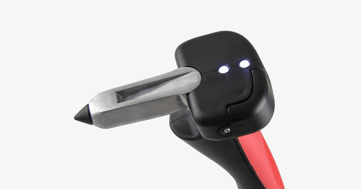 Lisslune | Utilitarian Car Hook – The ultimate tool in case of a vehicle emergency