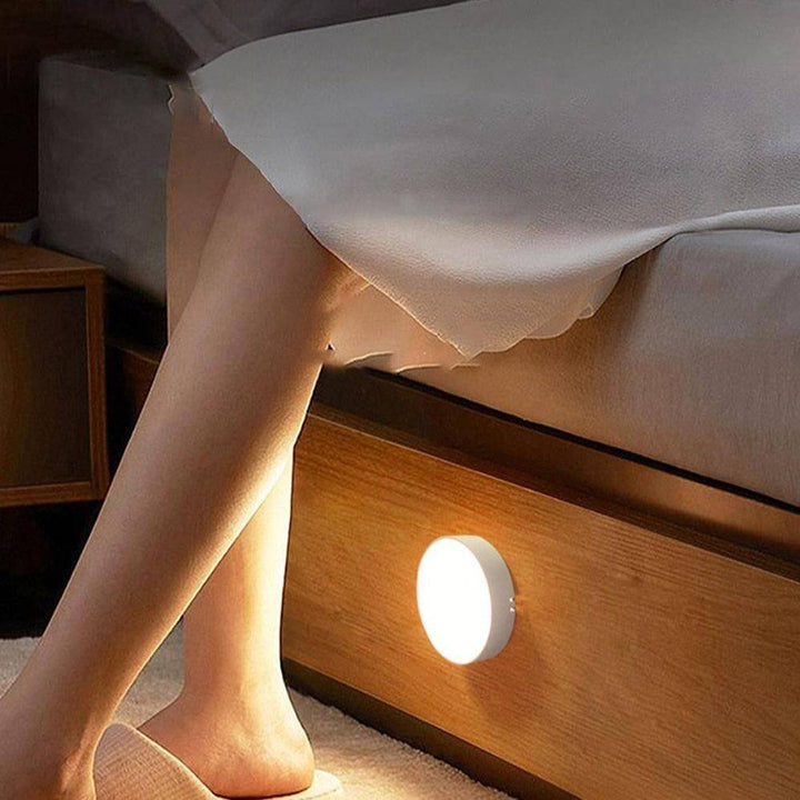 Lisslune | Rechargeable Motion Sensor LED USB Night Light