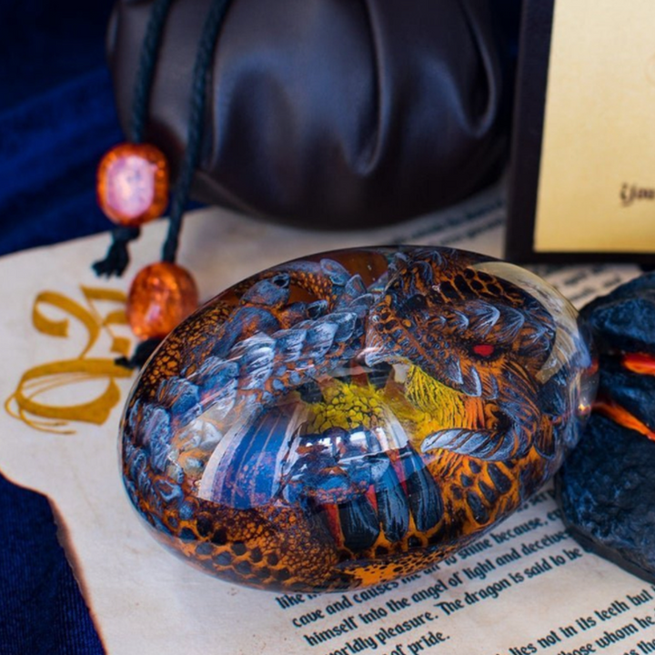 Lisslune | Strange Lava Dragon Egg