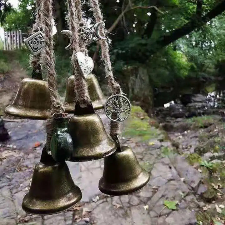 Lisslune | Creative Witch Bell Memorial Decoration