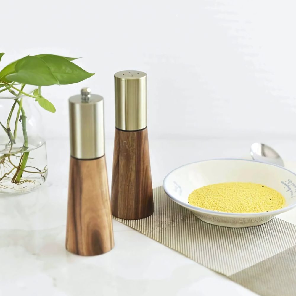 Lisslune | Naturewood Spice Grinder