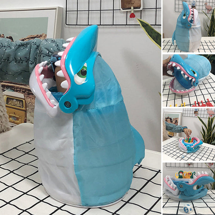 Lisslune | Shark Bite Game - Watch out for your fingers!