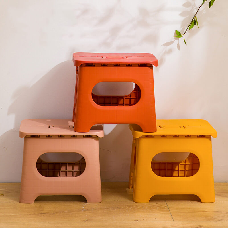Lisslune | Folding Step Stool with Handle | Lightweight. Durable & Space-Saving for Kitchen. Bathroom. Office & Outdoor Use