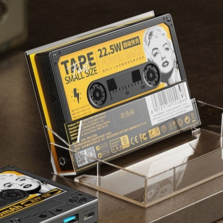 Lisslune | Retro Cassette Power Bank