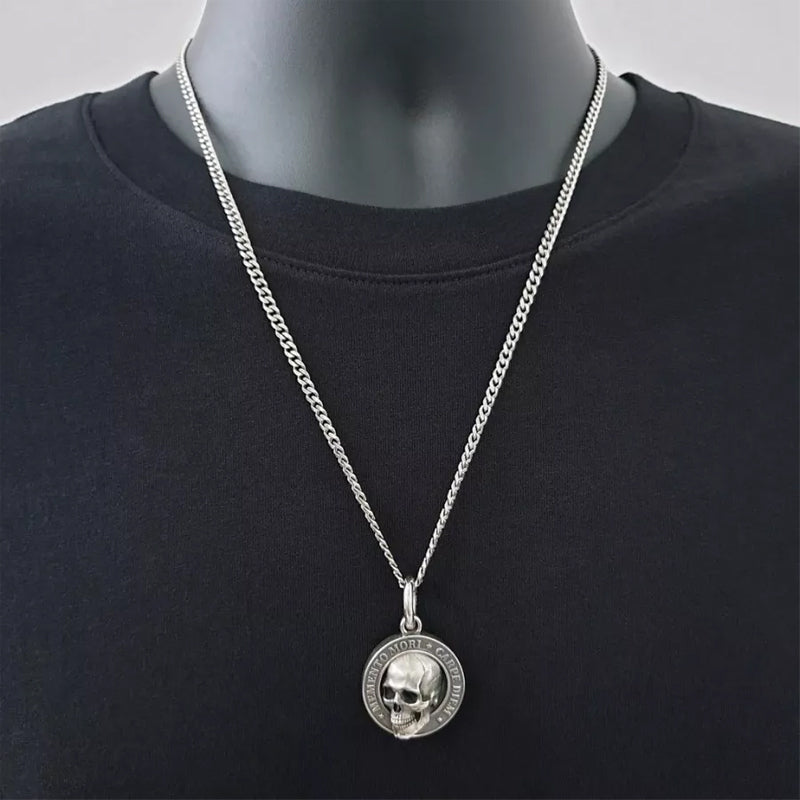 Lisslune | Memento Mori Skull Pendant