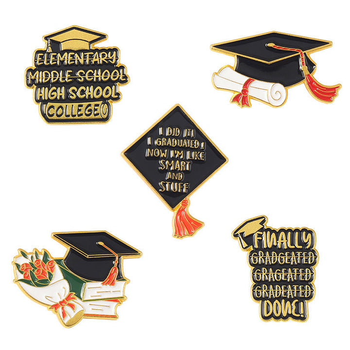 Lisslune | Graduation Season Metal Commemorative Pin