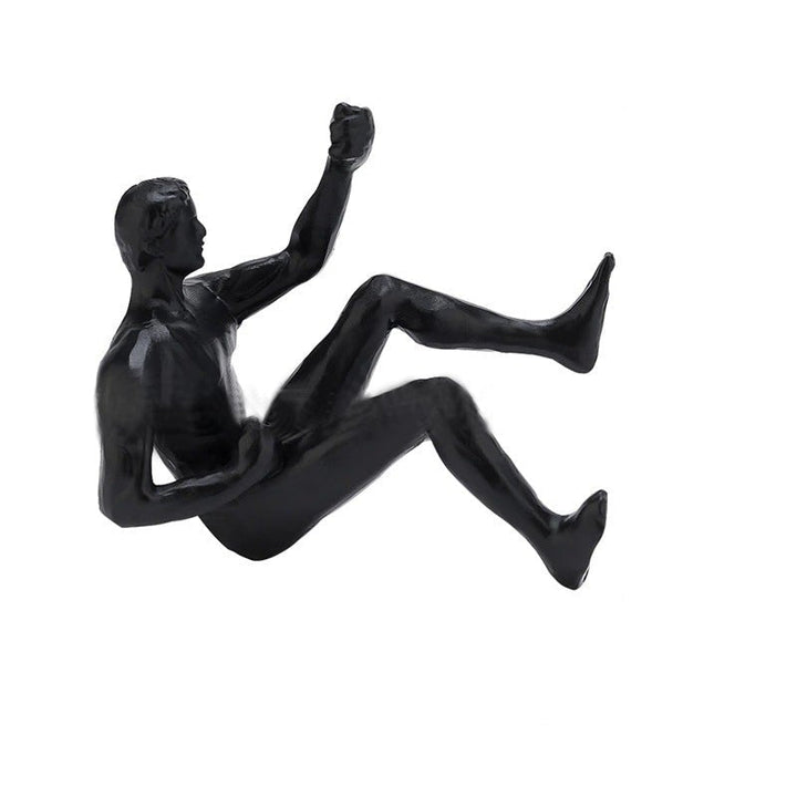 Lisslune | Climbing wall hanging statues
