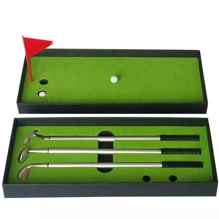 Lisslune | Golf gift with putting green
