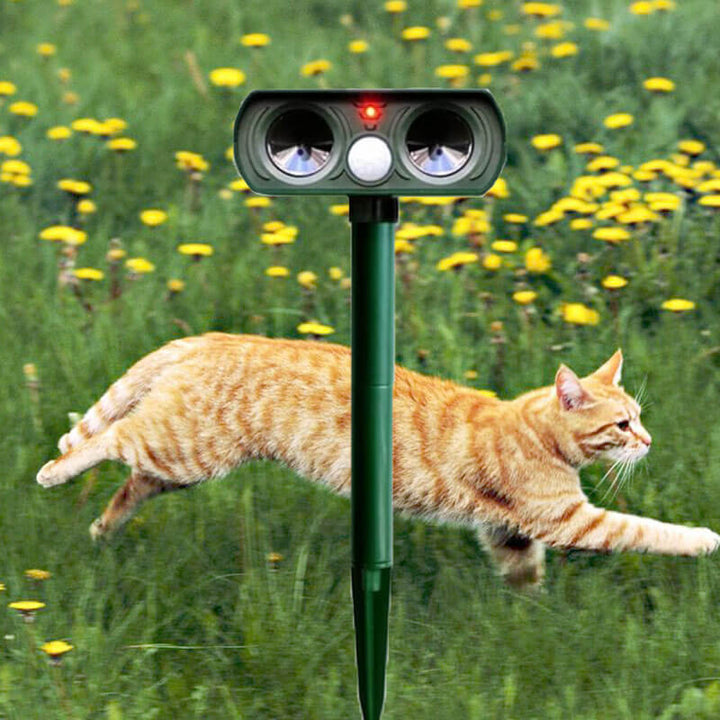 Lisslune | Solar Power Ultrasonic Pest Repeller Infrared Sensor Waterproof Animal Repellent