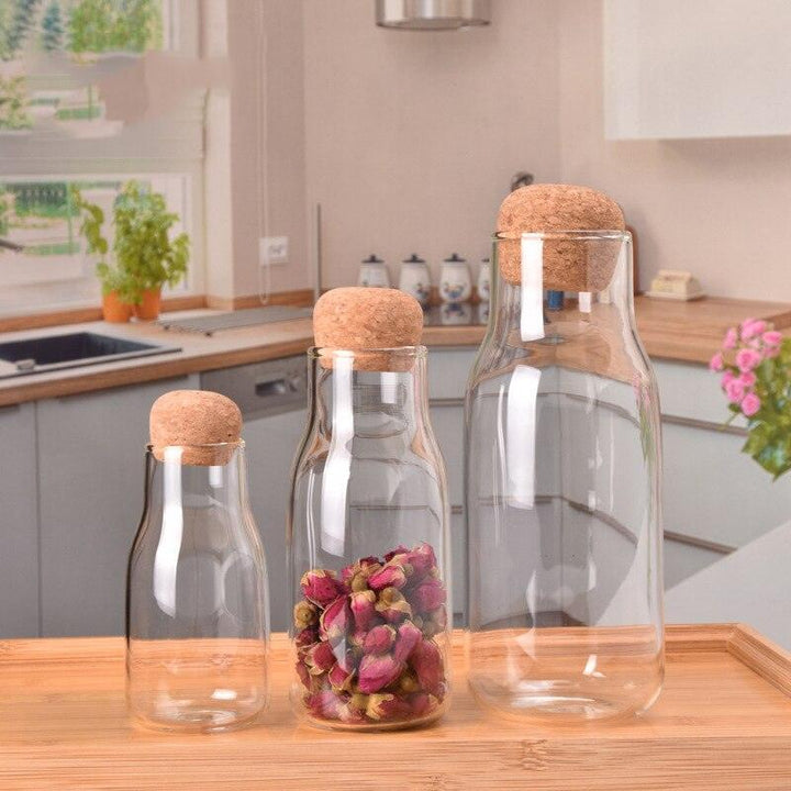 Lisslune | Elegant handmade glass drinking bottle with natural cork stopper - Ideal for hot and cold drinks