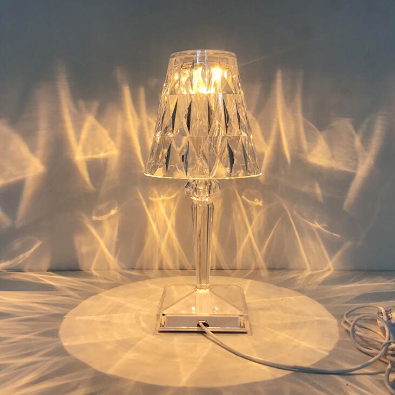 Lisslune | CrystalGlow Touch lamp – Elegant Table Lamp with Touch Sensor and USB