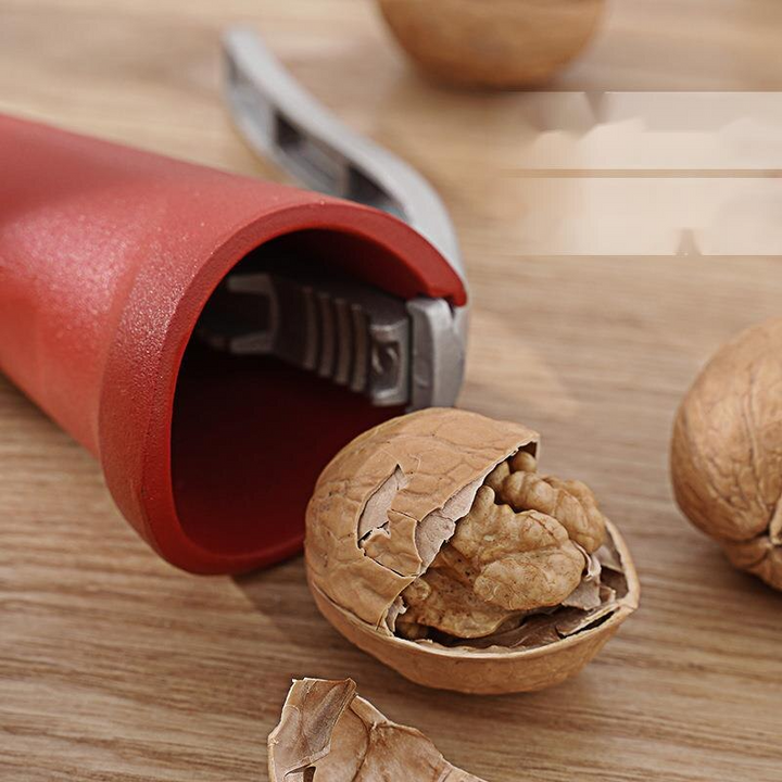 Lisslune | Zinc Quick Nutcracker Tool