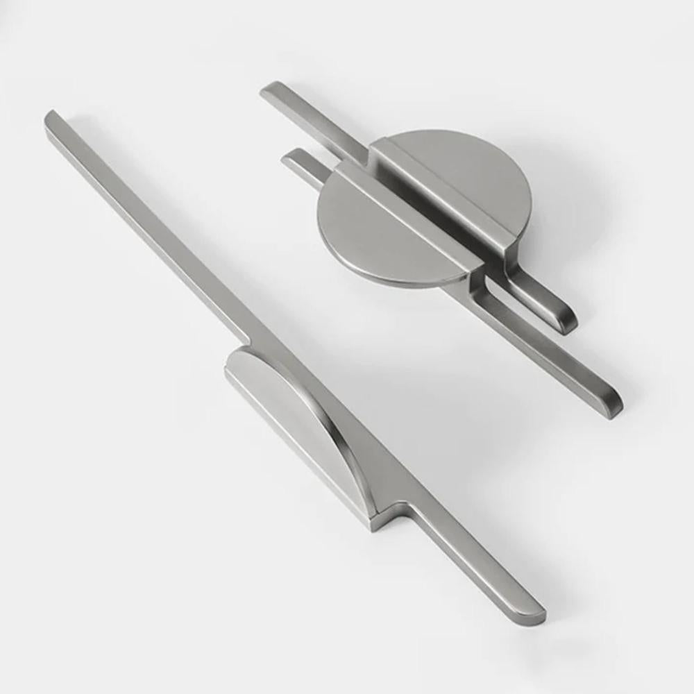 Skorter | Halfmoon cabinet handles and knobs for drawer