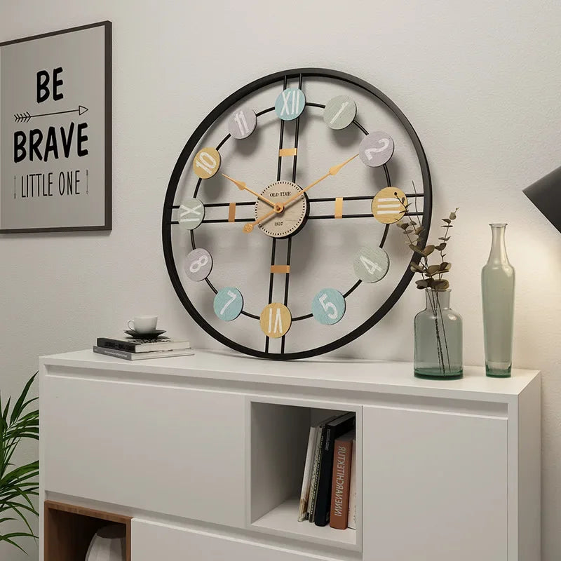 Lisslune | StilTijd – Large Vintage Wall Clock with Roman Numbers and Metal Frame