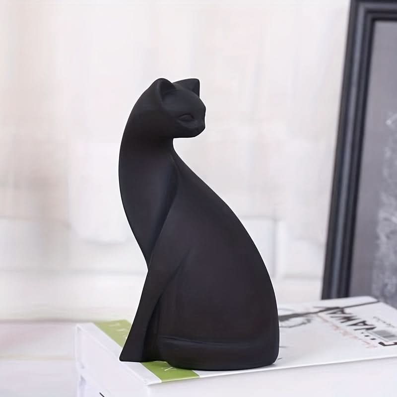 Lisslune | Modern Resin Cat Figurine – Nordic Style Decor