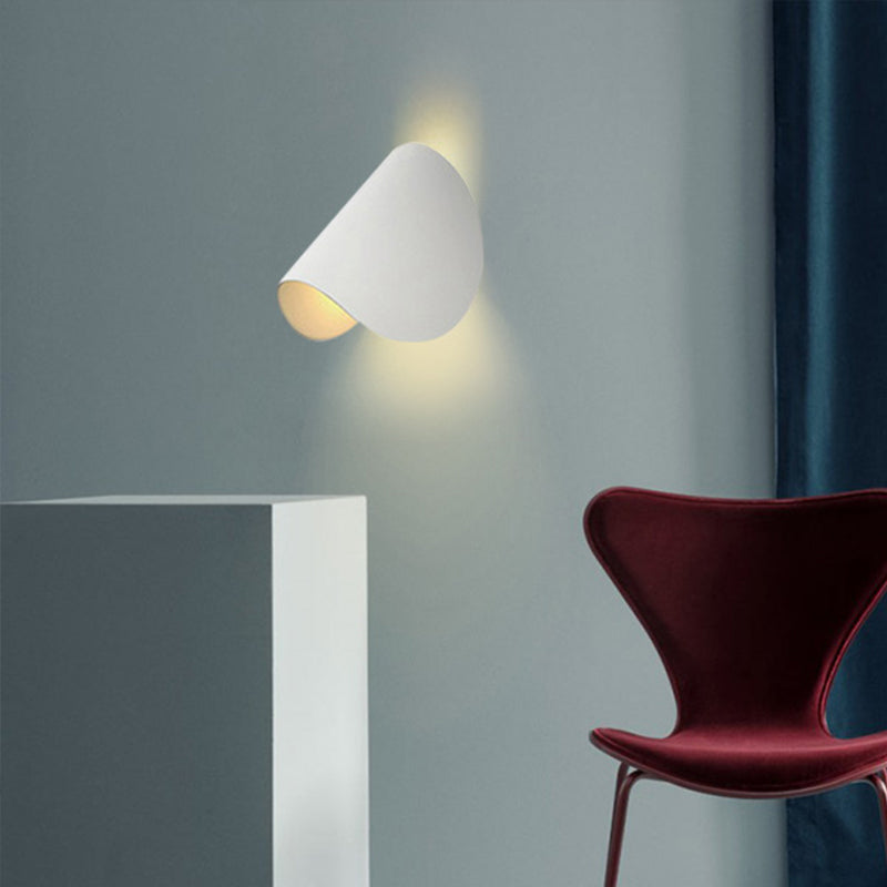 Lisslune | Simple LED wall lamp sconces folded wall-mounted light with metal shade for the living room