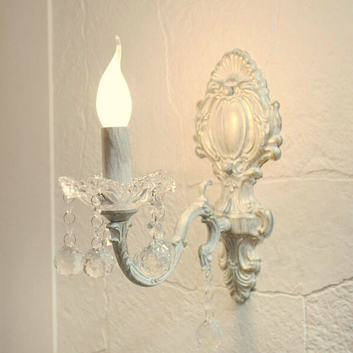 Skørter | Metal Wall Lamp for Candles Country Door Wall Lighting Ideas in White with Crystal Draping
