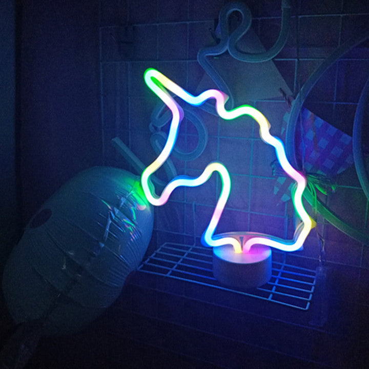 Skørter | White Unicorn Night Table Lighting Creative Battery Powered LED Plastic Wall Night Light