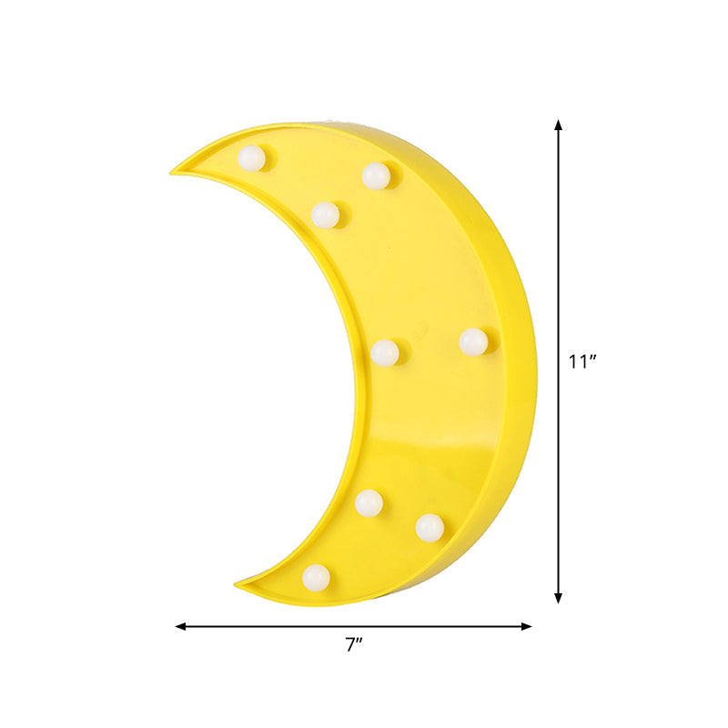 Skørter | Minimalist LED Night Light Yellow Half Moon Nightstand Lamp with Plastic Lampshade