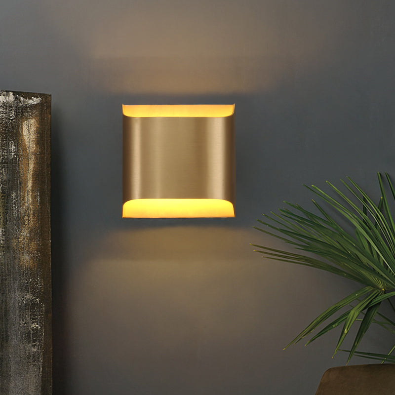 Lisslune | Modernism Cut Geometry Wall Lamp Metal LED Wall Lighting in Gold for Nightstands