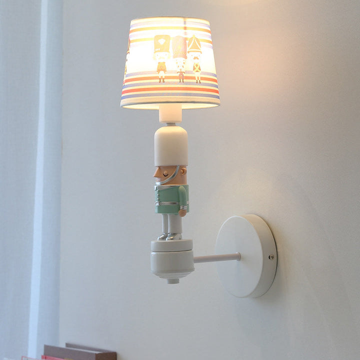 Skørter | Soldier Bedroom Wall Light with Conical Shade Fabric 1 Head American Style Wall Lamp