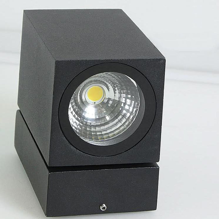 Lisslune | Outdoor LED Wall Light with Adjustable Angle