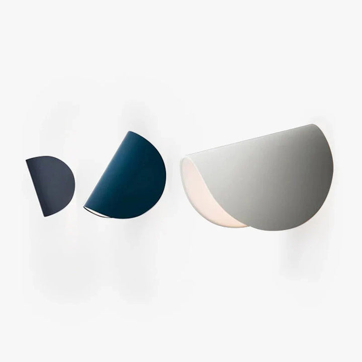 Lisslune | Modern Colored LED Wall Light in Stylish Design