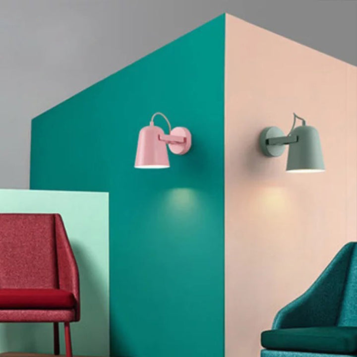Skørter | Nordic 1-Light Wall Lamp Rotatable Wall Mount Light Fixture with Iron Shade for Living Room