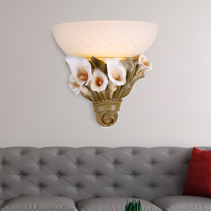 Skørter | Bowl White Glass Wall Lamp Vintage 1 Light Bedside Lamp with Yellow/White Flower Design