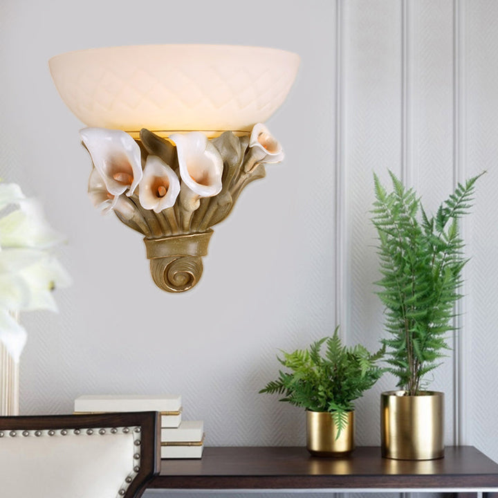 Skørter | Bowl White Glass Wall Lamp Vintage 1 Light Bedside Lamp with Yellow/White Flower Design
