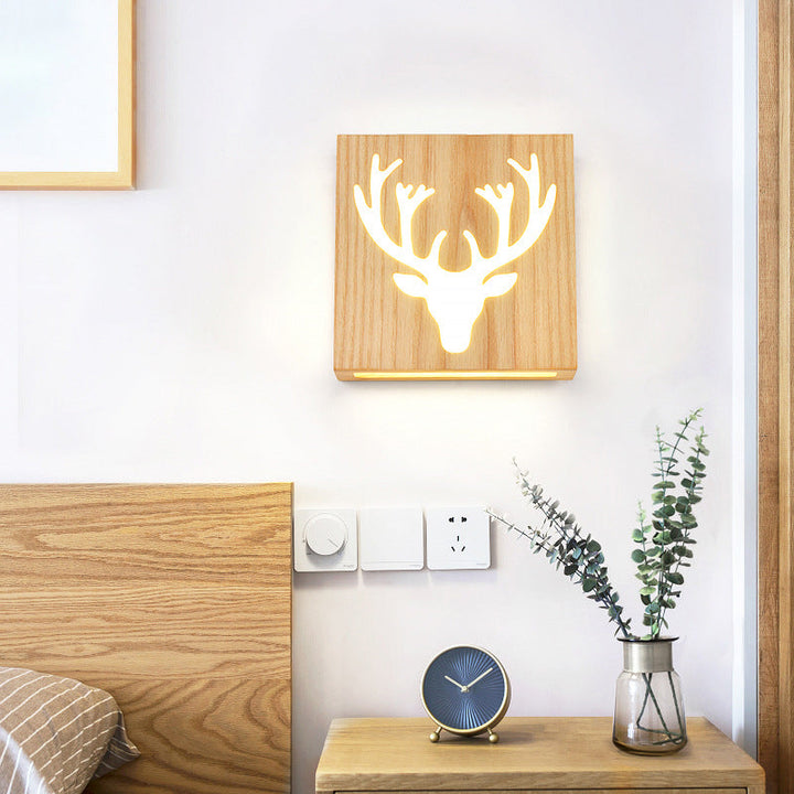 Skørter | Square Cutout Living Room Wall Lamp Wooden LED Contemporary Wall Mounted Light