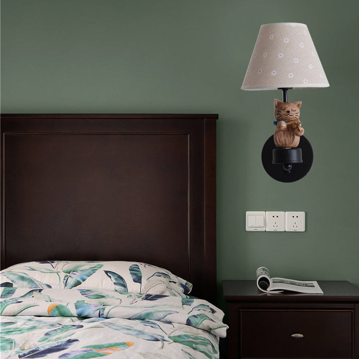 Skørter | Dear Pet Cat Wall Lamp One Light Resin Facade Light with Floral Shade for Study Room
