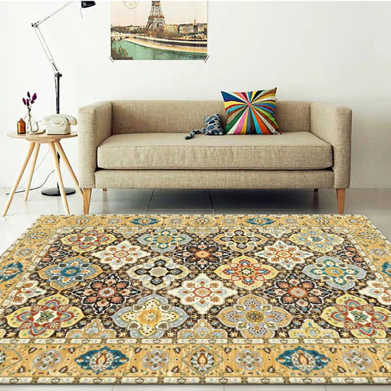 Lisslune | Persian four-leaf pattern carpet gold polypropylene carpet flooring machine washable stain-resistant anti-slip backing carpet for living room