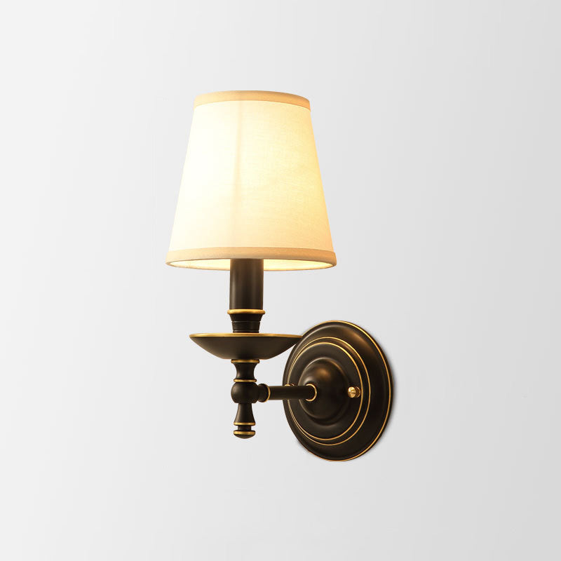 Skørter | Single-Bulb Wall Lantern Vintage Candelabrum Metal Wall-Mounted Lamp with Conical Fabric Shade in Black