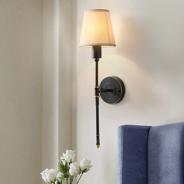 Skørter | 1 Bulb Metal Wall Light Traditional Black Extended Nightstand Wall Lamp with Conical Fabric Shade