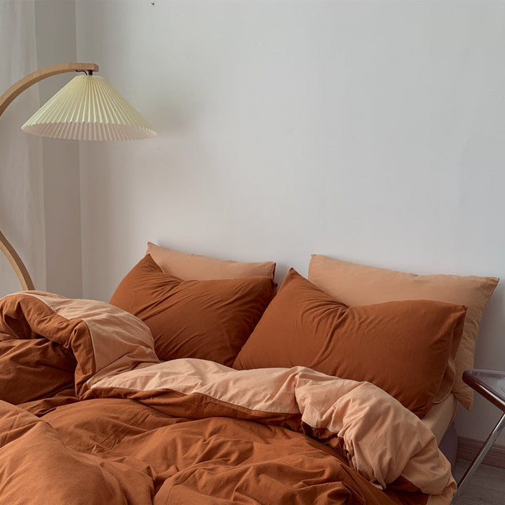 Rynx Two-Color Aesthetic Bedding Set