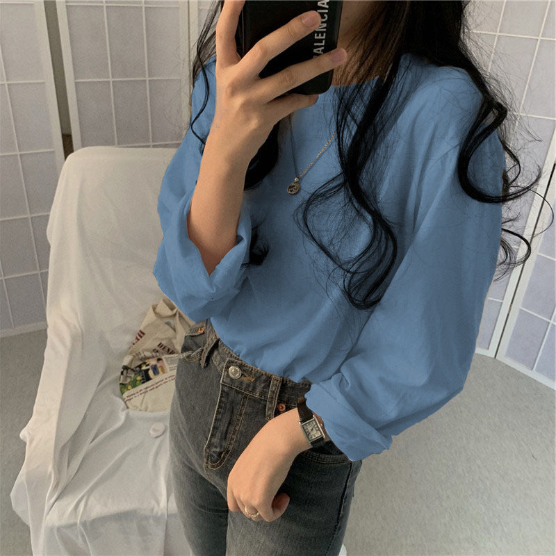 Women's Long Sleeve Shirt with Casual Cut and Timeless Design