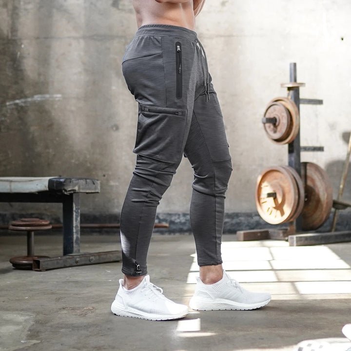 Men's sporty fitness jogging pants with practical pockets Lisslune