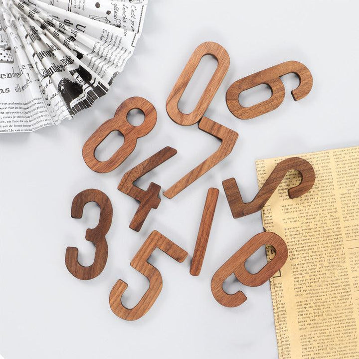 Lisslune | Elegant Black Walnut Nordic House Number