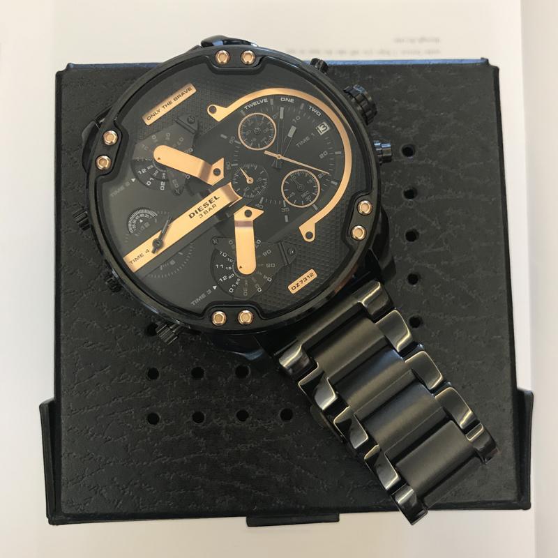 Lisslune | Stainless Steel Chronograph Quartz Watch