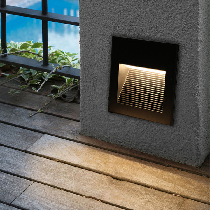 Skørter | Aluminum Square Recessed Wall Lamp Minimalist Black LED Footlight for Stair
