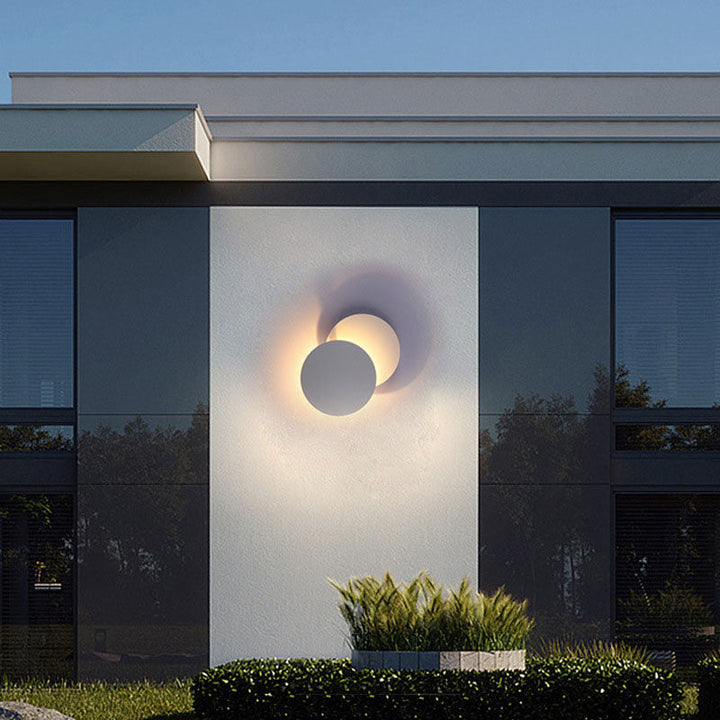Skørter | Circle Wall Lamp Minimalistic Metallic Balcony LED Wall Mount Lighting in White