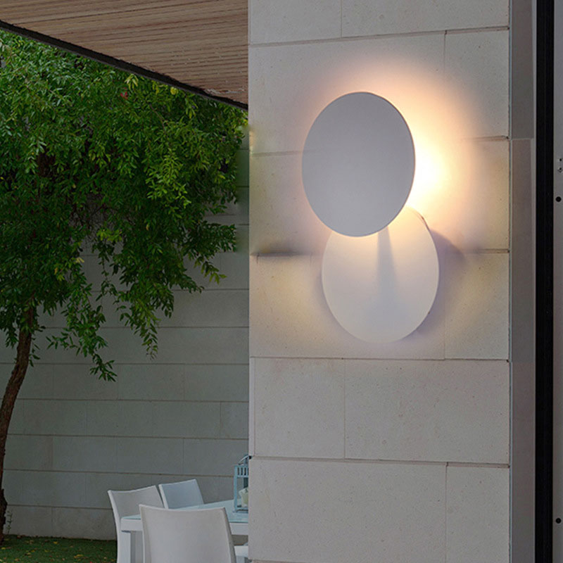 Skørter | Circle Wall Lamp Minimalistic Metallic Balcony LED Wall Mount Lighting in White