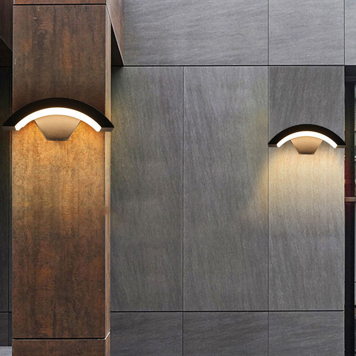 Skørter | Acrylic Arch Shaped Wall Lamp Modern Black LED Wall Light for Outdoor