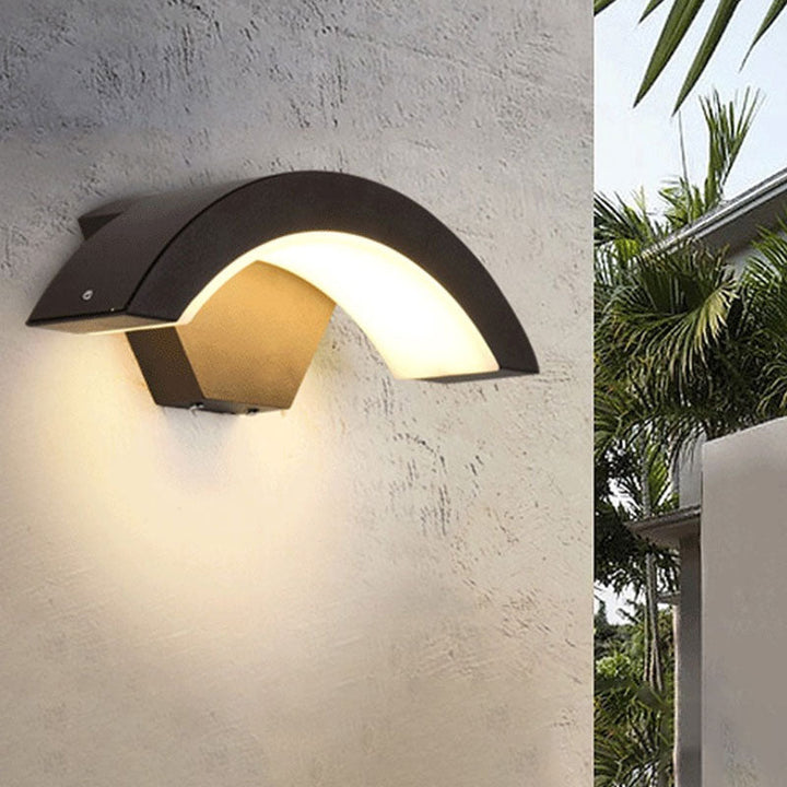 Skørter | Acrylic Arch Shaped Wall Lamp Modern Black LED Wall Light for Outdoor